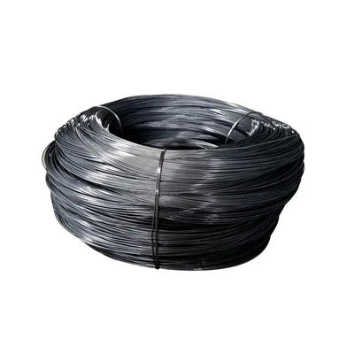 โลล Ms Nail Making Steel Wire Rod สีดํา Annealed เหล็กสายสอยสาย Nail Sae1006 5.5mm 6.5mm