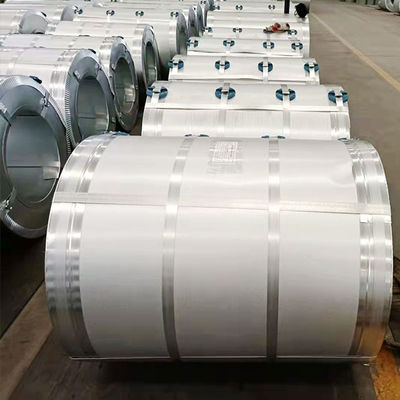 ขนาดที่กําหนดเอง PPGI Roofing Sheet Coil Dx52D Z40 Z120 Z275 สายสอยเหล็กเรียงสี